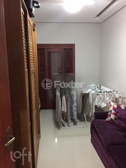 Image 9 - 280945