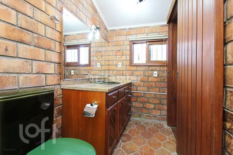 Image 17 - 281058