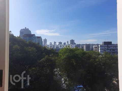 Image 16 - 281356