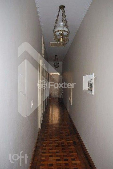 Image 8 - 281570