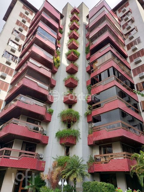 Image 0 - 282447