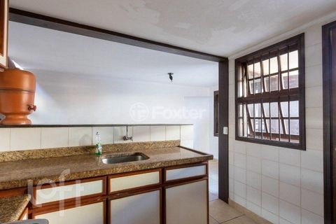 Image 11 - 283300