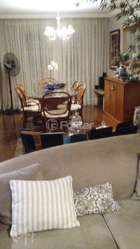 Image 11 - 283529
