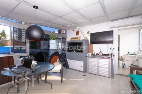 Image 17 - 283561