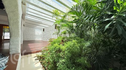 Image 6 - 283985