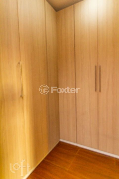 Image 10 - 284218