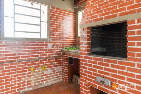 Image 18 - 284271