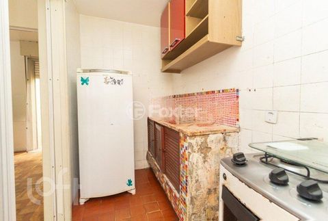 Image 8 - 284328