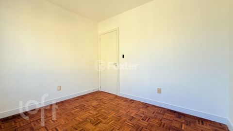 Image 19 - 284471