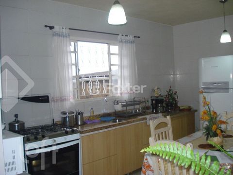 Image 8 - 284612