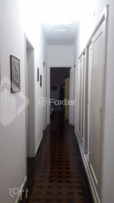 Image 14 - 284821