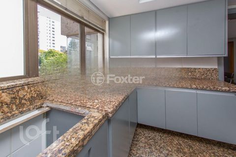 Image 13 - 285041
