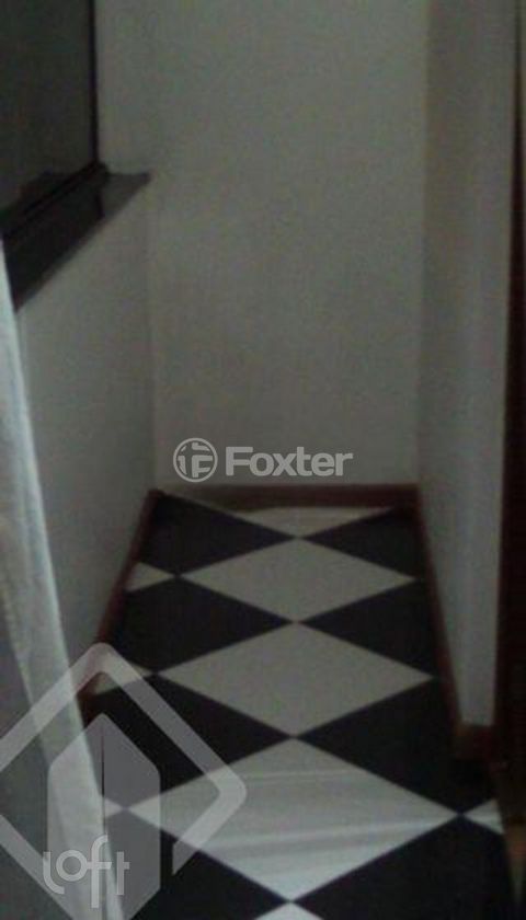 Image 16 - 285776