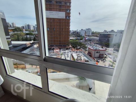 Image 4 - 285940