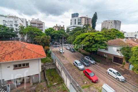 Image 17 - 286808