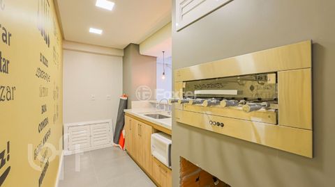 Image 3 - 289305