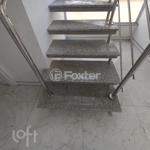 Image 10 - 289600