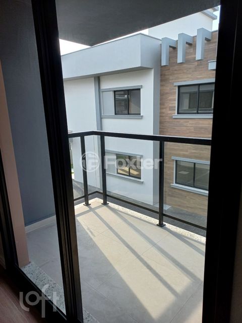 Image 7 - 290208