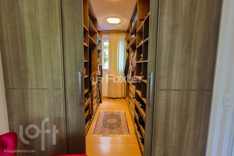 Image 18 - 290421