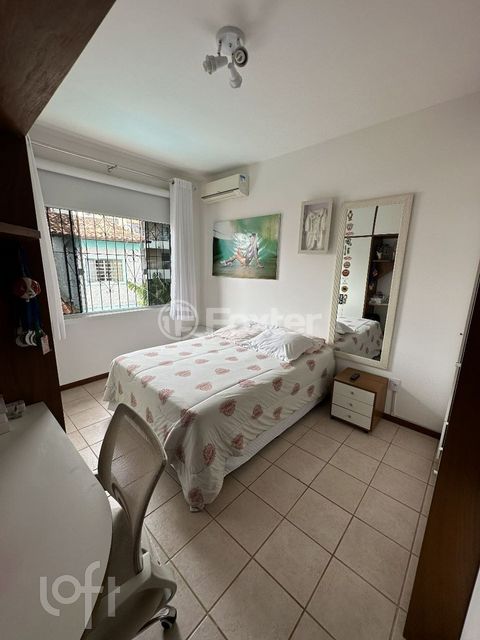 Image 17 - 290681