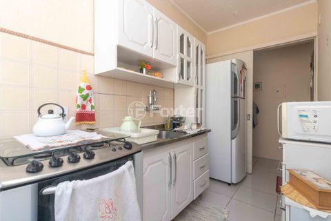 Image 14 - 293585