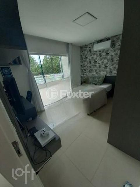 Image 9 - 294448