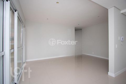 Image 7 - 295015