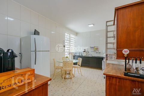 Image 16 - 295564