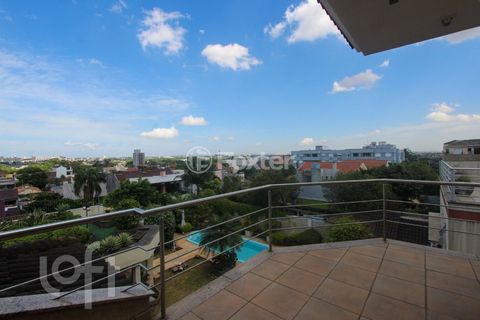 Image 17 - 296058