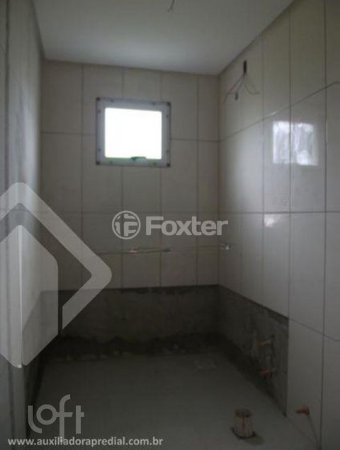Image 6 - 296686