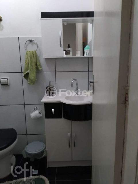 Image 8 - 296691