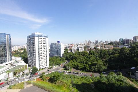 Image 8 - 297000