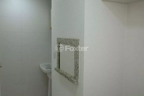 Image 17 - 297404