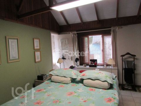 Image 8 - 297792
