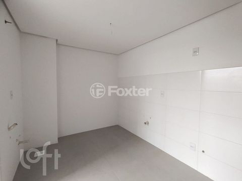 Image 4 - 297898