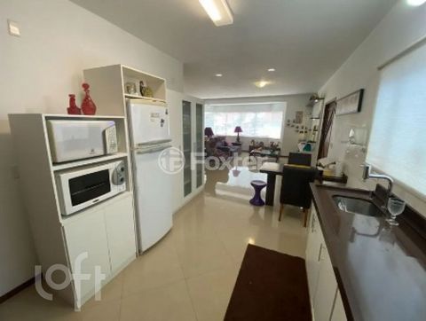 Image 7 - 297977