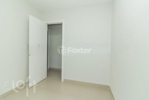 Image 17 - 299656