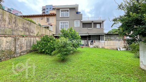 Image 3 - 299882