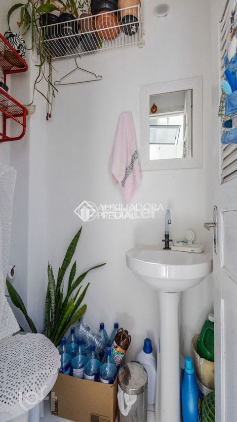 Image 4 - 300313