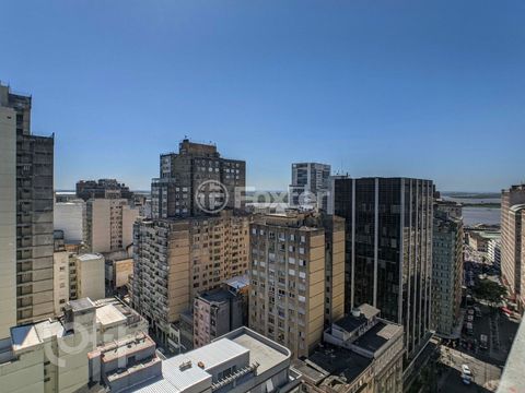Image 15 - 300315