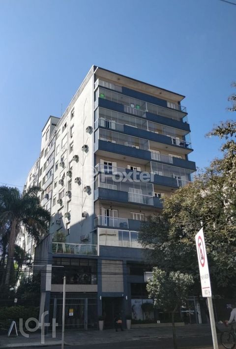 Image 12 - 300343