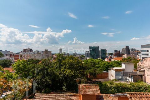 Image 16 - 300542