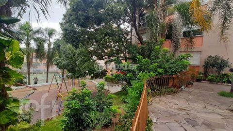 Image 17 - 301134