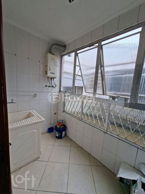 Image 8 - 302424