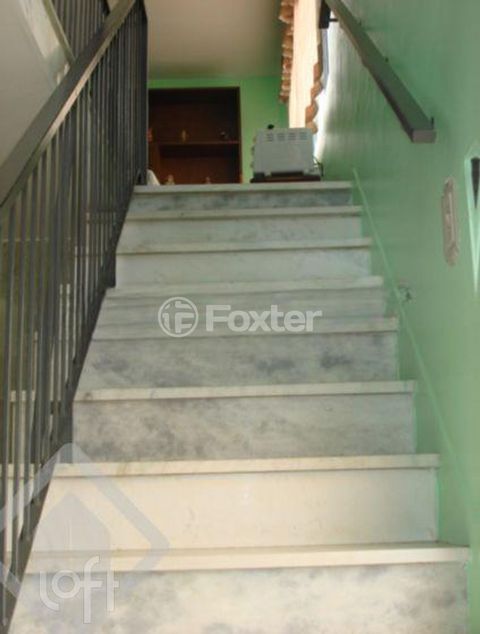 Image 15 - 302574