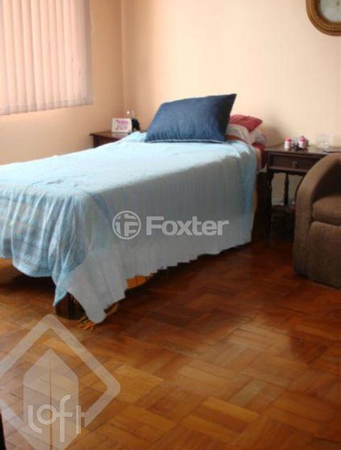 Image 7 - 302574