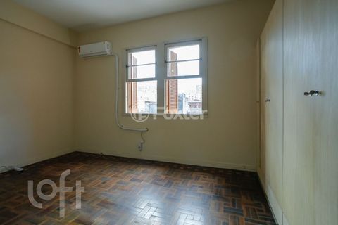 Image 19 - 302719