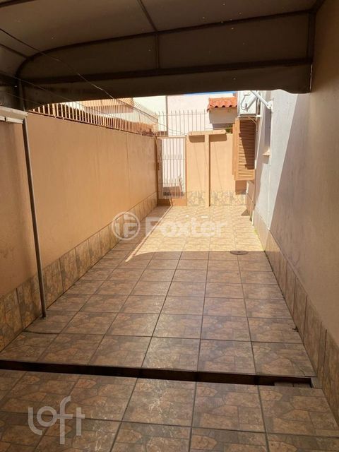 Image 2 - 302762