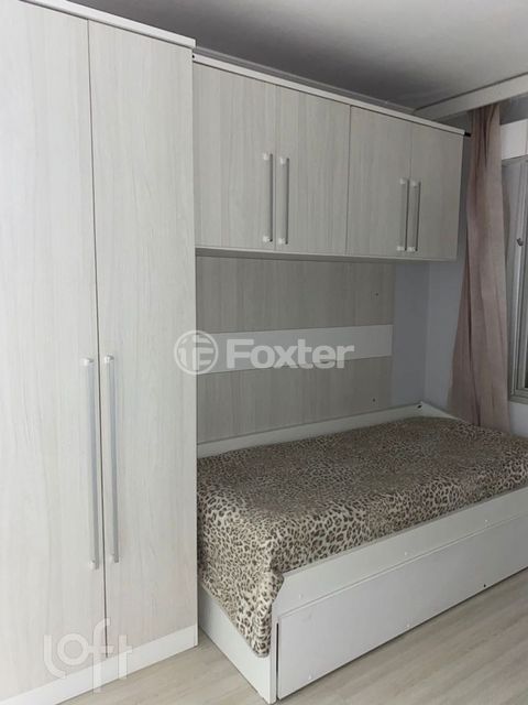 Image 10 - 302796