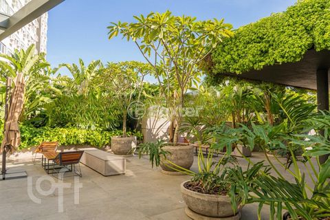 Image 1 - 302874